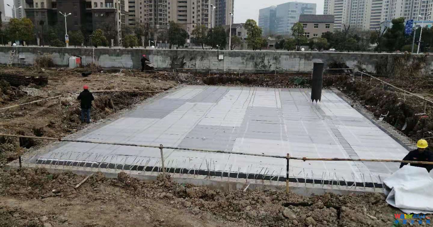 覆蓋防護(hù)板保護(hù)層 覆蓋防護(hù)板保護(hù)層